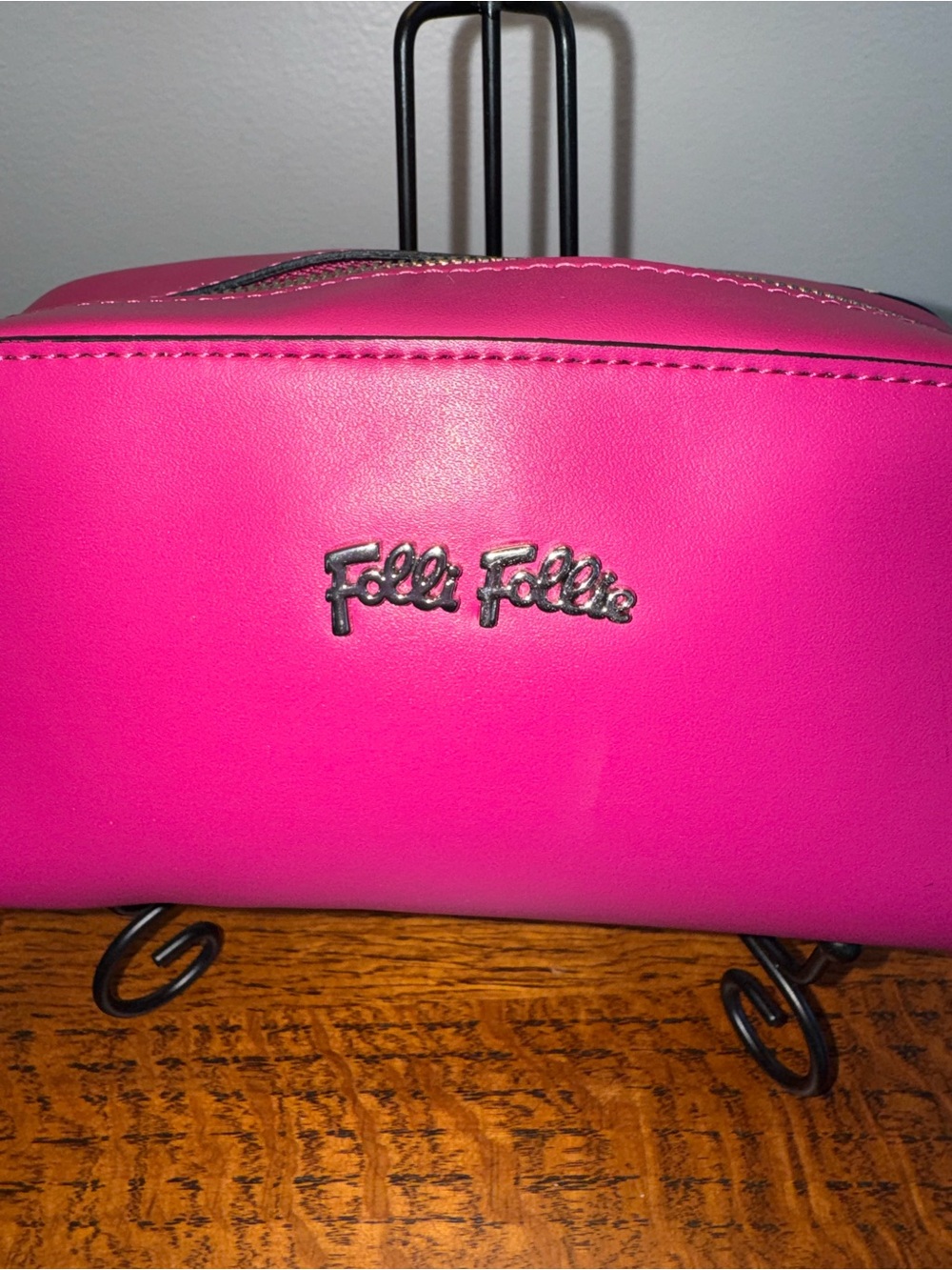 Folli Follie Hot Pink Vegan Leather Wristlet Cosmetic Pouch Clutch - Picture 2 of 8
